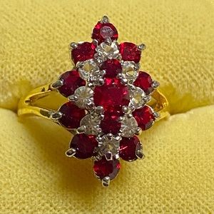 Gorgeous ring w/ Ruby-like and CZ Stones